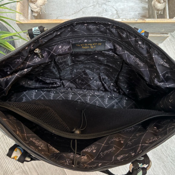 💥HP💥 Beach by CLC Neoprene Tote Bag - Picture 6 of 10